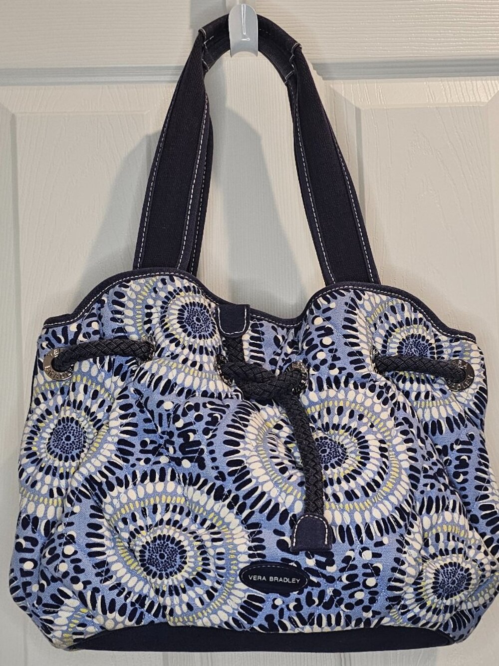 Vera Bradley Quilted Cinch Shoulder Bag Starry Night Blue Drawstring Purse Purse